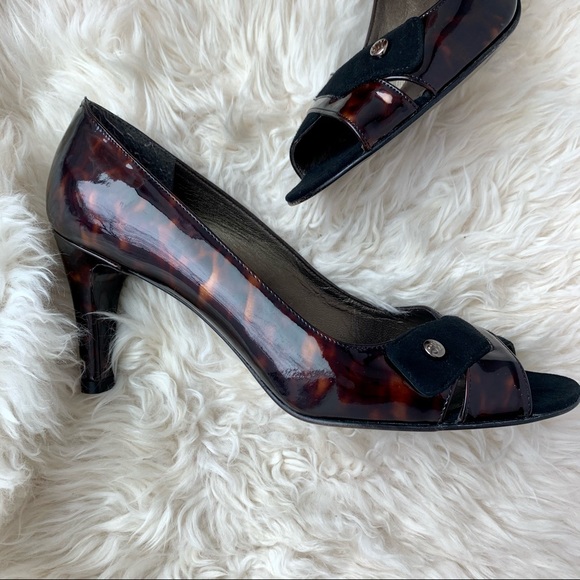 Stuart Weitzman Tortoise Leather Suede Heel Pumps - Picture 6 of 15